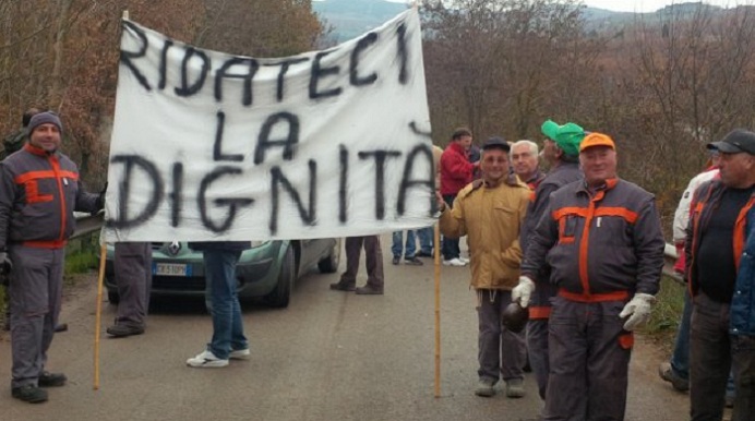 Forestali, domani la protesta a palazzo d’Orleans