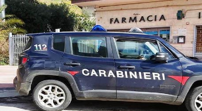 Carabinieri portano farmaci salva vita a paziente: a 70enne ricoverata a Caltagirone, marito era morto per Covid-19