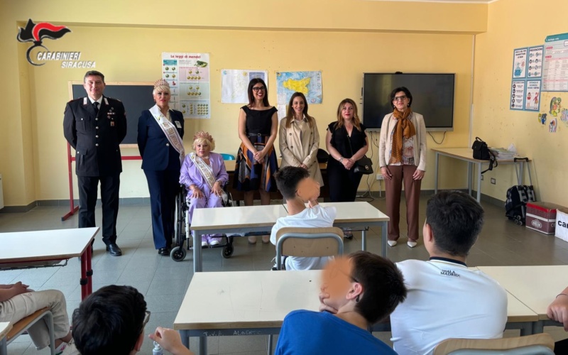 Villasmundo – Violenza, bullismo, cyberbullismo e disabilità: i carabinieri incontrano  gli studenti dell’istituto “Giulio Emanuele Rizzo”