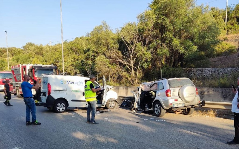 Ancora un incidente grave oggi sulla SP14 “Maremonti” alle porte di Canicattini Bagni, quattro i feriti, due in prognosi riservata