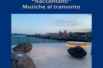 Siracusa – Concerto al tramonto guardando il mare, Cataldo si esibisce al belvedere della Turba