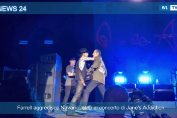 Farrell aggredisce Navarro, stop al concerto di Jane’s Addiction – Video