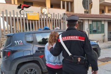 Priolo, arrestato 34enne condannato per violenza sessuale di gruppo