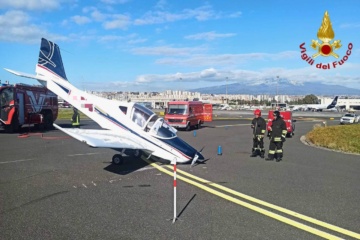 Incidente ad aereo scuola volo in pista aeroporto a Catania, nessun ferito