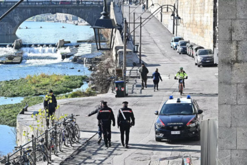 Torino – Bici giù dai Murazzi, 16 anni a imputato maggiorenne