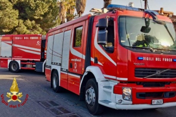 Vigili del fuoco in agitazione contro la mobilità (VIDEO)