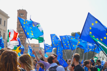 Gli esponenti del Pd: “Siamo in piazza per l’Europa”